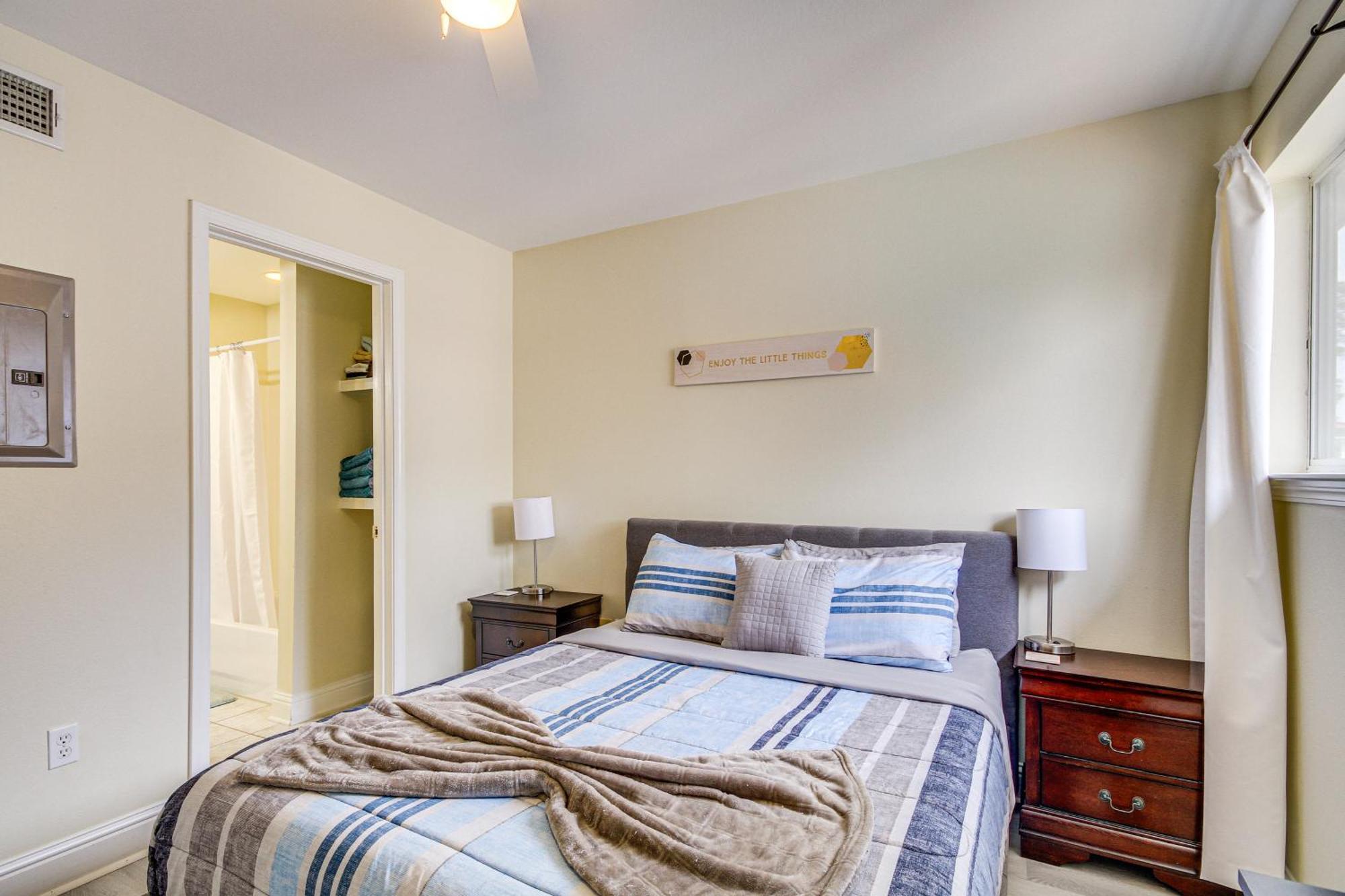 Airy Biloxi Condo With Patio Walk To Beach! ภายนอก รูปภาพ